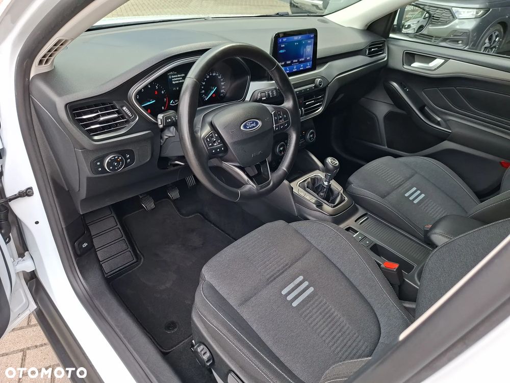 Ford Focus 1.0 EcoBoost mHEV Active X - 17