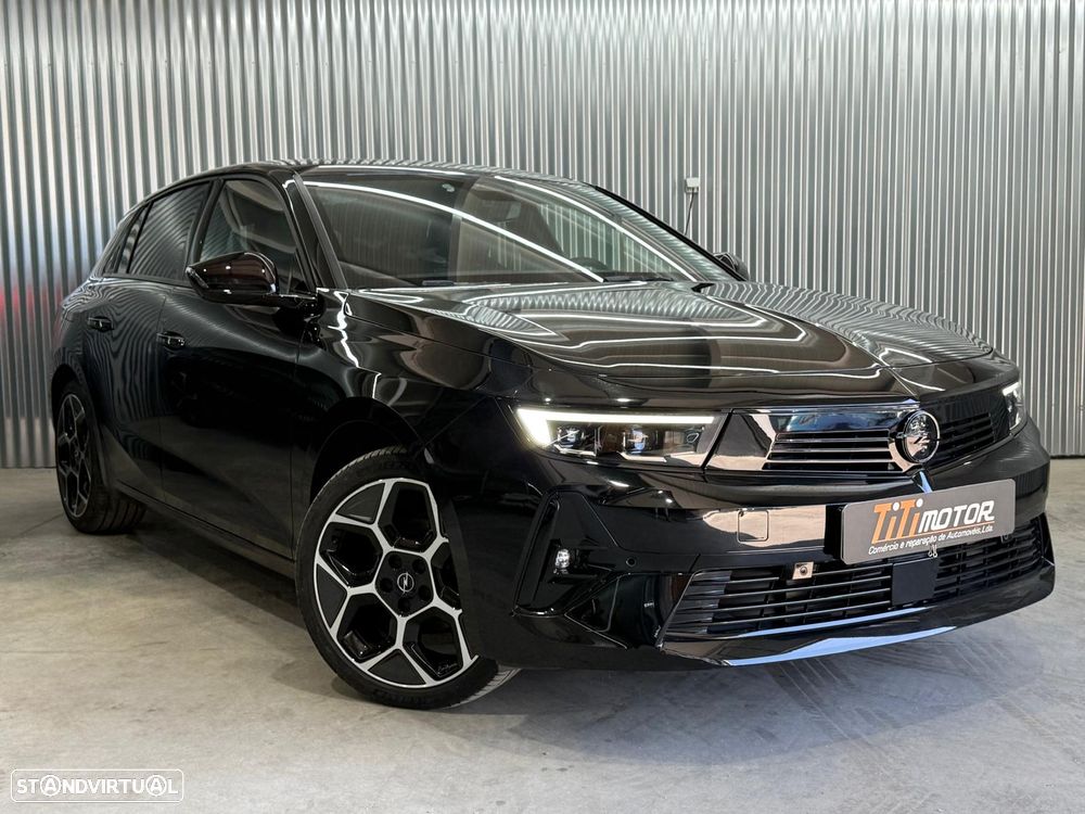 Opel Astra 1.2 T GS Line - 4