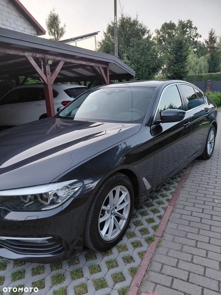 BMW Seria 5 520d - 2