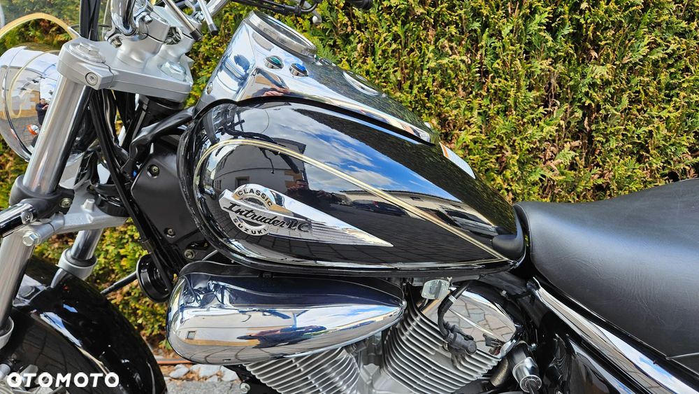 Suzuki Intruder - 29