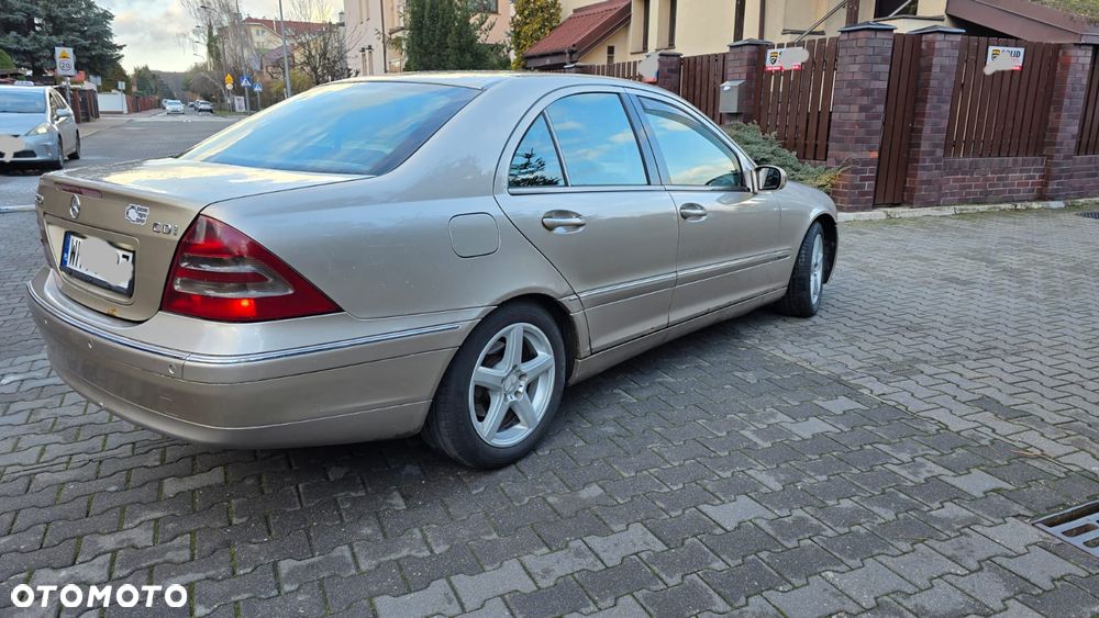 Mercedes-Benz Klasa C - 13