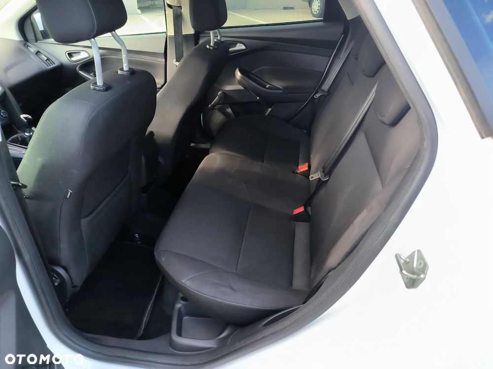 Ford Focus - 4