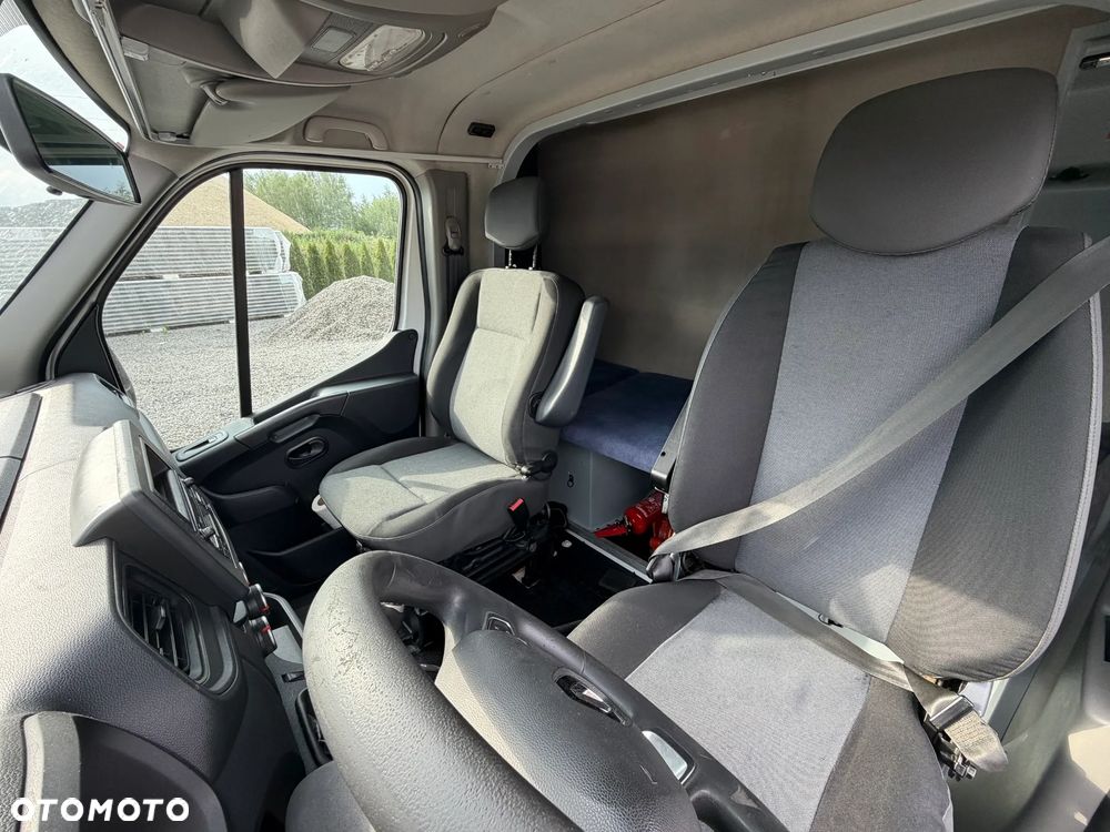 Renault Master - 11