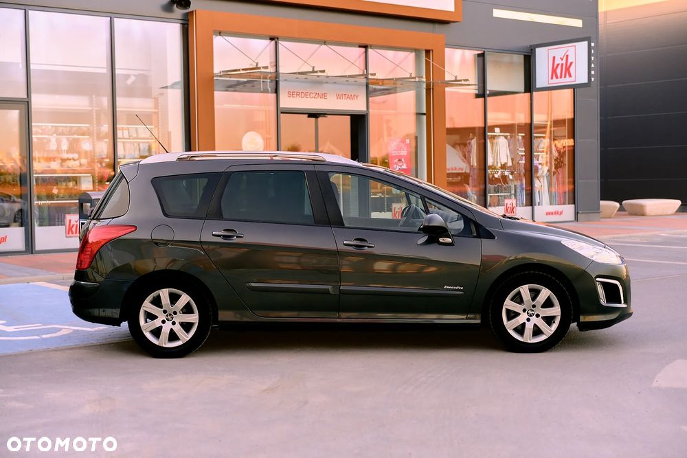Peugeot 308 HDi FAP 150 Business Line Niveau 2 - 3