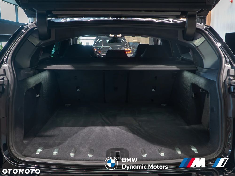 BMW XM - 18