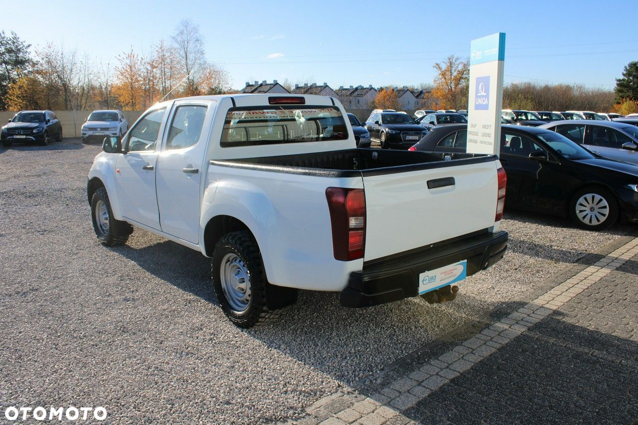 Isuzu D-Max 1.9 DC L - 9
