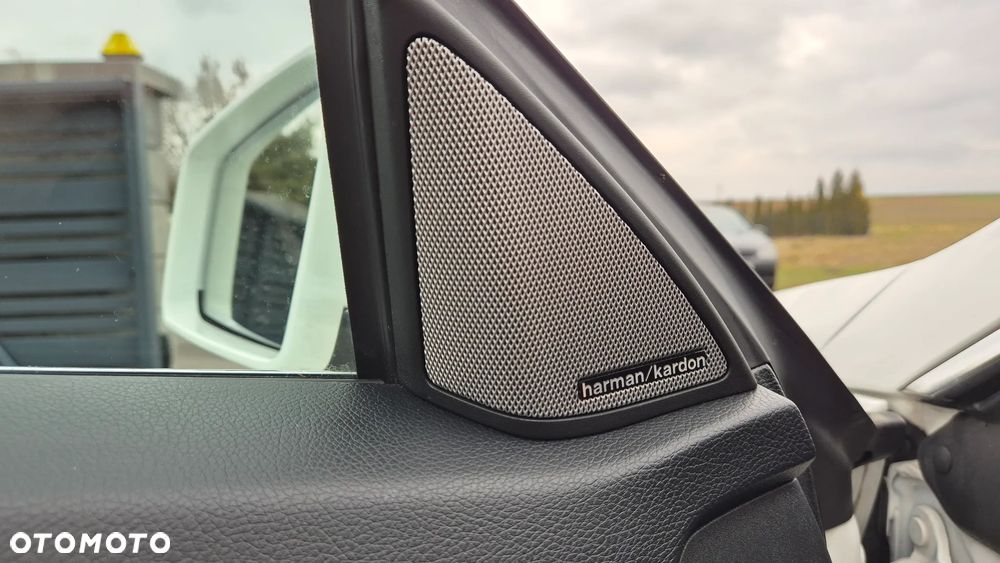 Mercedes-Benz Klasa E 400 7G-TRONIC - 23