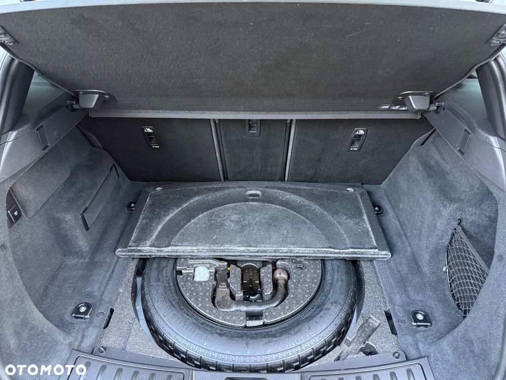 Land Rover Range Rover Evoque D150 R-Dynamic SE - 15