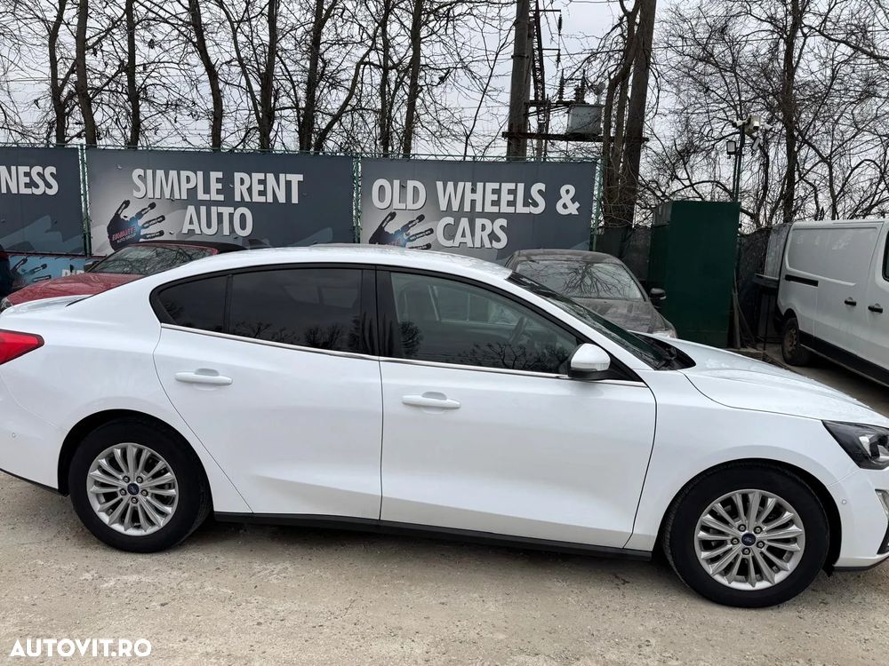Ford Focus 1.5 EcoBlue Titanium - 4