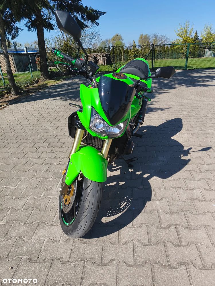 Kawasaki Z - 9