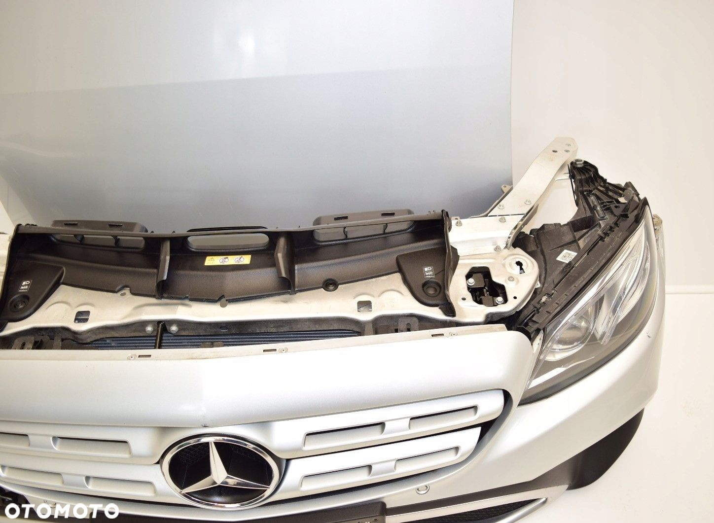 MERCEDES E W213 ALL TERRAIN ZDERZAK CHŁODNICA PAS - 5