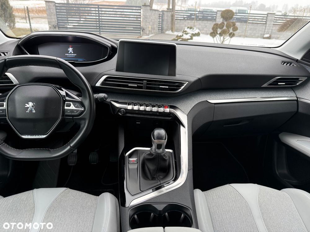 Peugeot 3008 1.5 BlueHDi Active S&S - 15