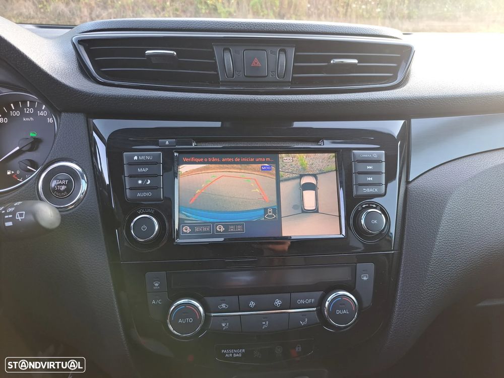 Nissan Qashqai 1.5 dCi N-Connecta J18 - 37