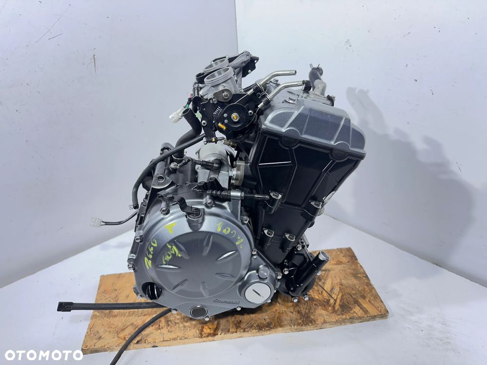 Silnik  Kawasaki Z650   Z 650   16-19R  14Dni GW - 1