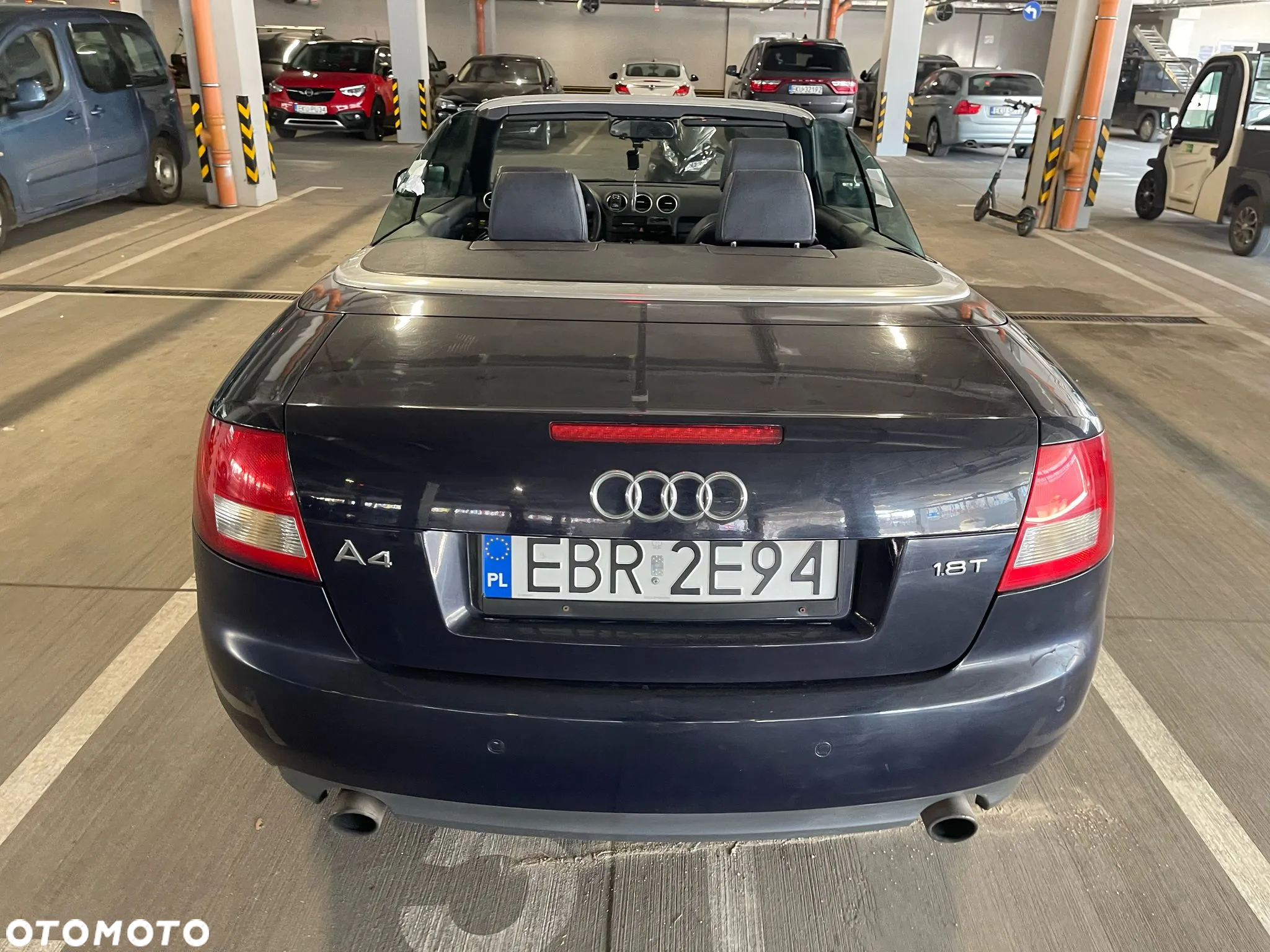 Audi A4 Cabriolet 1.8T - 12