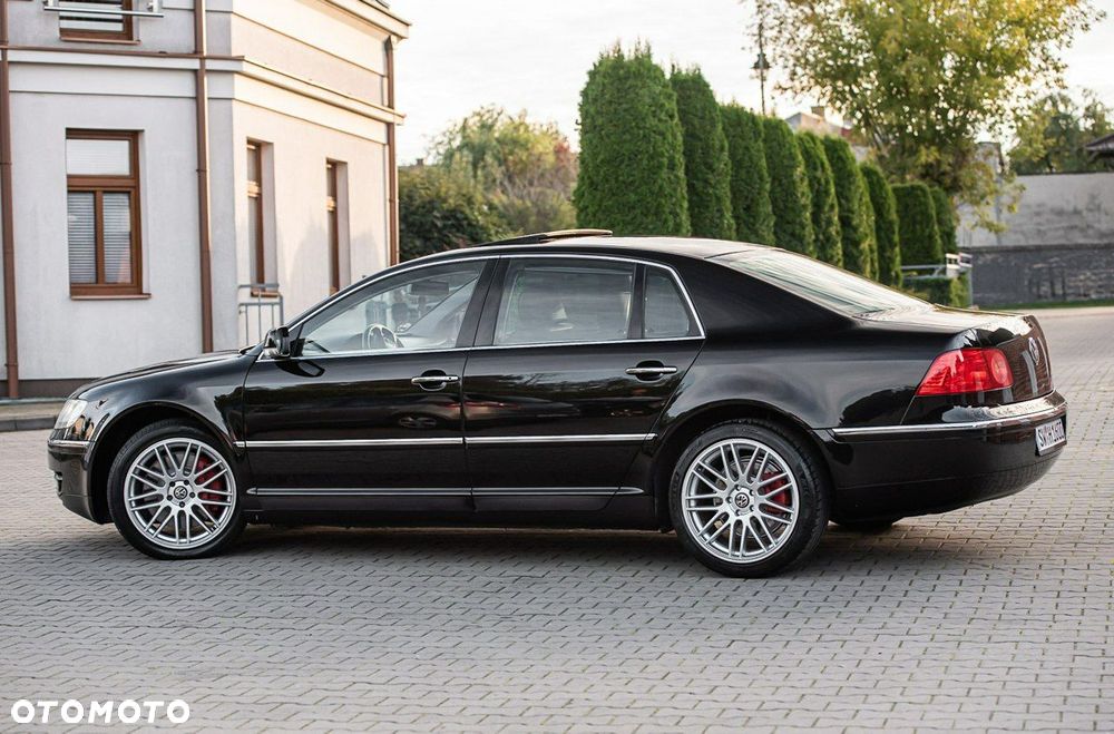 Volkswagen Phaeton - 14