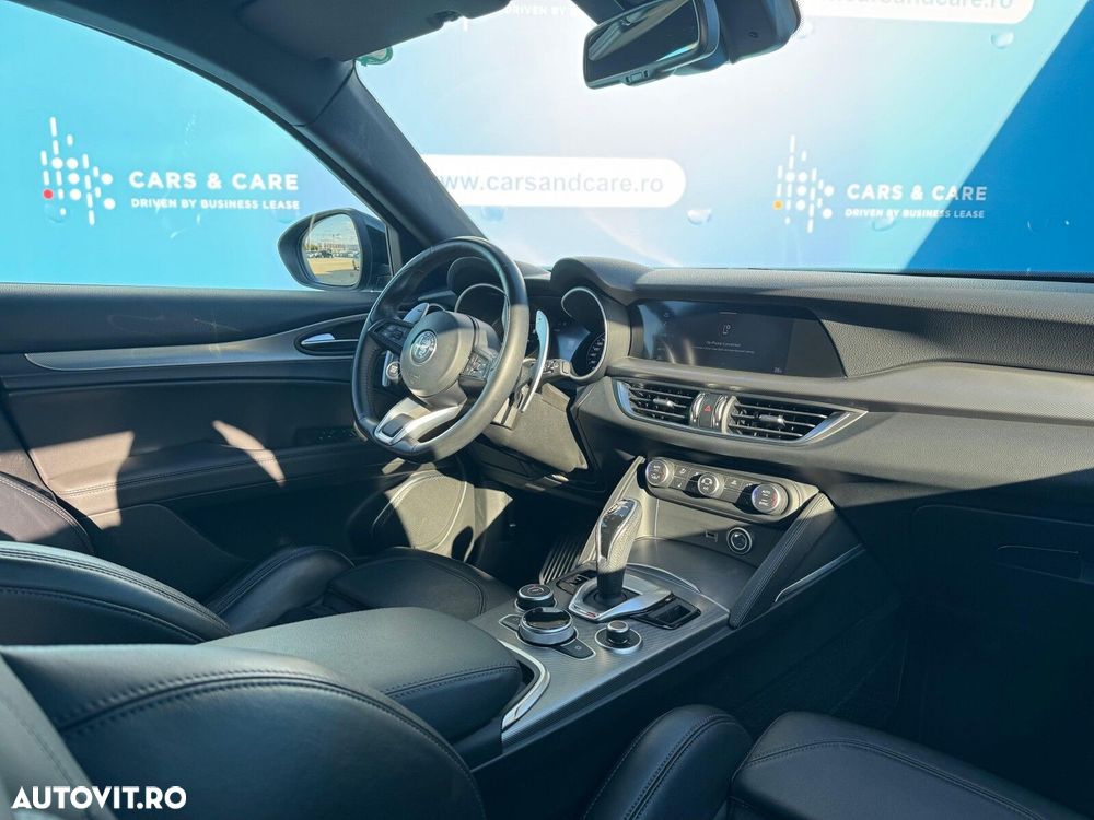 Alfa Romeo Stelvio - 28