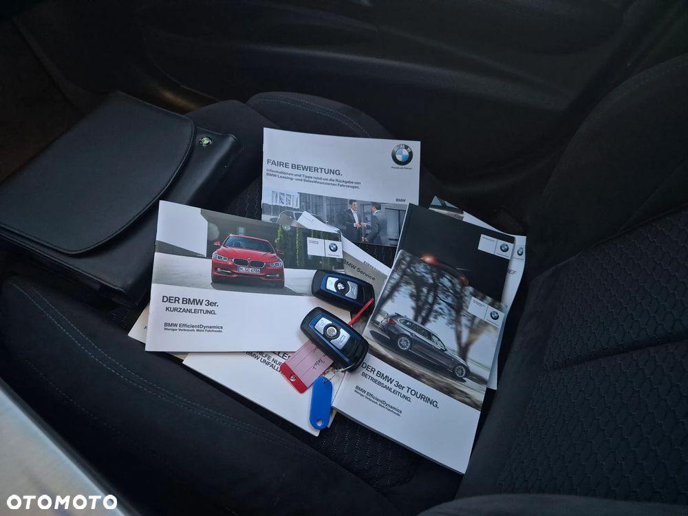 BMW Seria 3 - 33