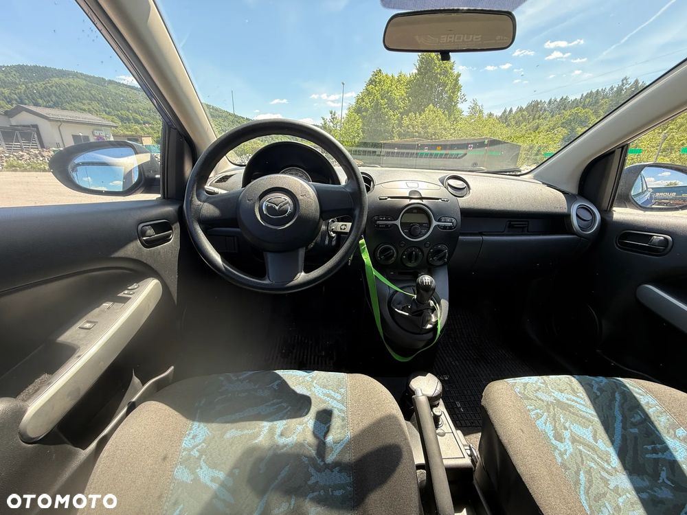 Mazda 2 1.3 MZR Active - 8
