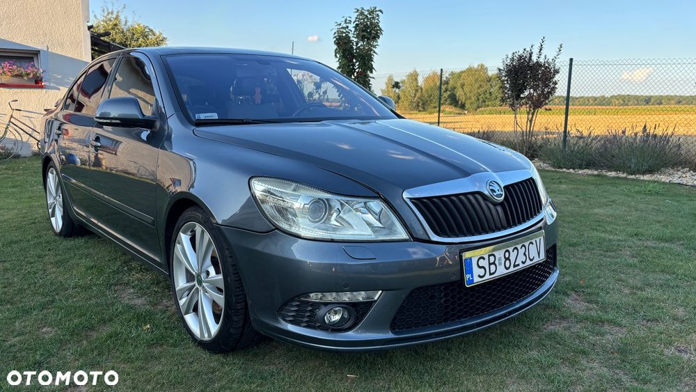 Skoda Octavia 2.0 TDI DPF RS - 2