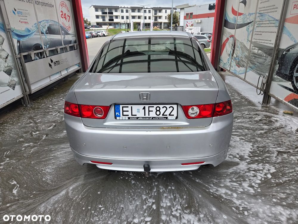 Honda Accord 2.0 Comfort - 6