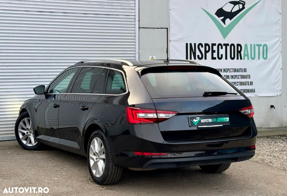 Skoda Superb 2.0 TDI DSG Style - 11