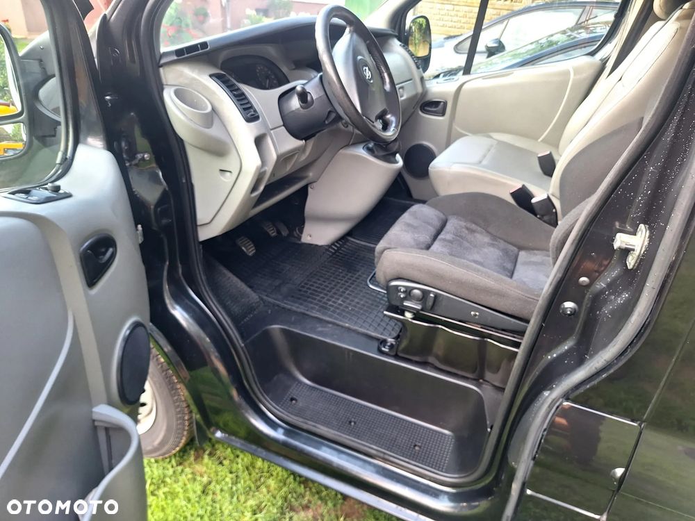 Opel Vivaro L1H1 Tour Cosmo - 16
