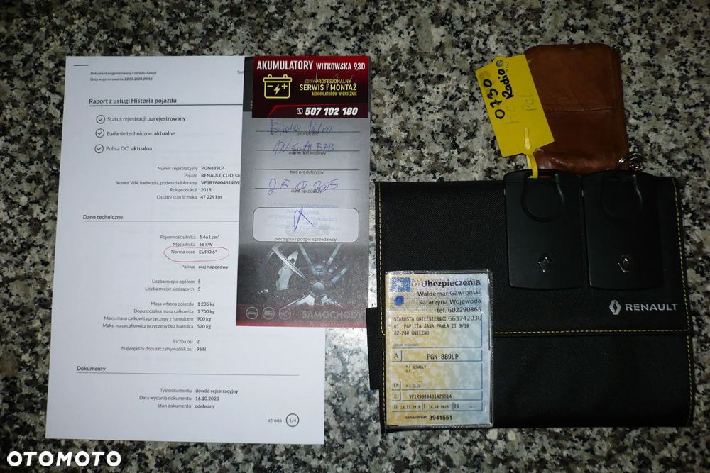 Renault Clio - 32