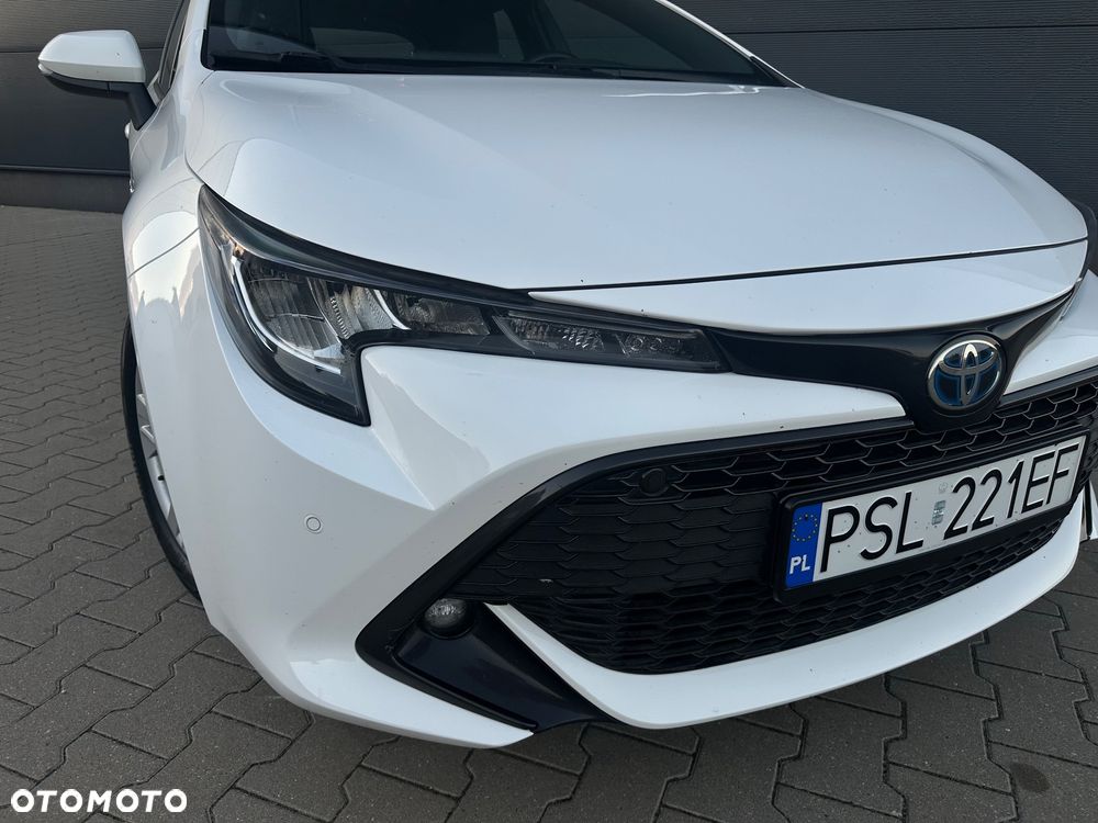 Toyota Corolla 1.8 Hybrid - 18