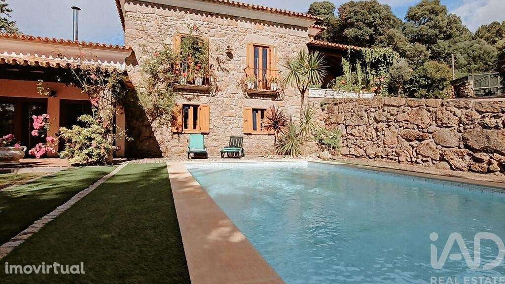 Casa de Campo T4 em Gouveia de 387,00 m2 - Grande imagem: 2/30