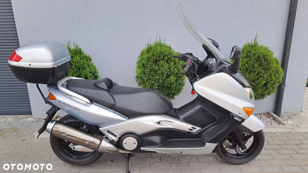 Yamaha Tmax - 20