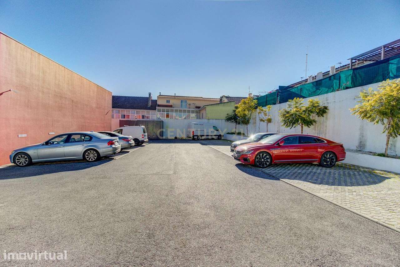Loja para comércio e serviços com 836m2, lote de terreno com 1.722m2 e - Grande imagem: 4/6