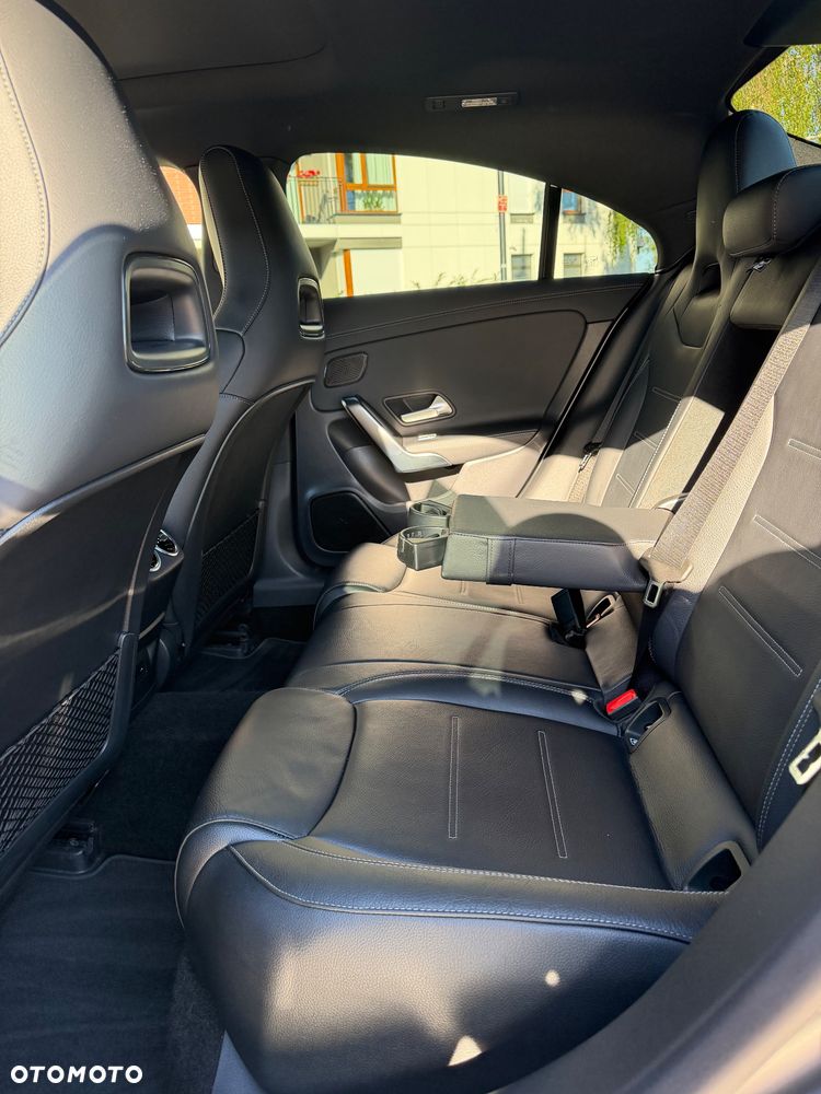 Mercedes-Benz CLA 220 d 4-Matic AMG Line 8G-DCT - 8