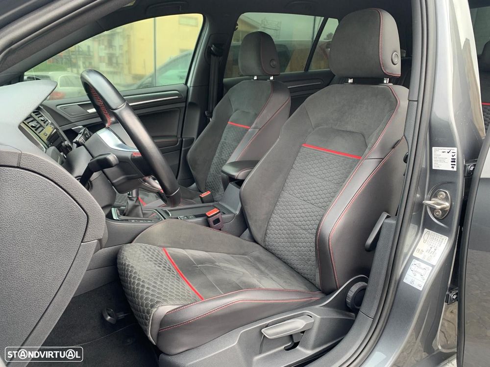 VW Golf 2.0 TSI GTI Performance - 16