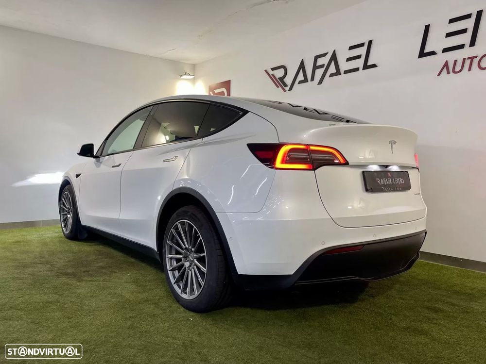 Tesla Model Y Long Range Tração Integral - 12