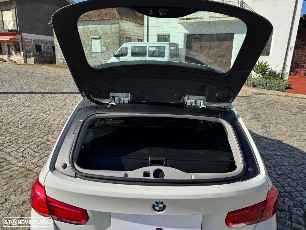 BMW 318 d Edition Luxury Line Purity - 13