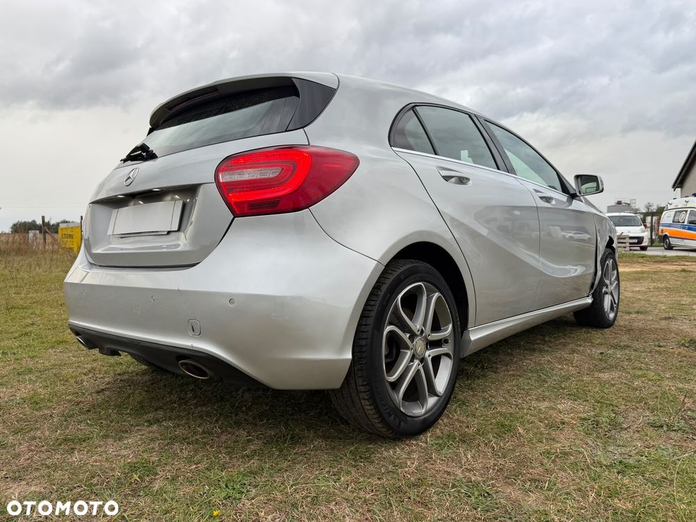 Mercedes-Benz Klasa A 180 (BlueEFFICIENCY) 7G-DCT Style - 1