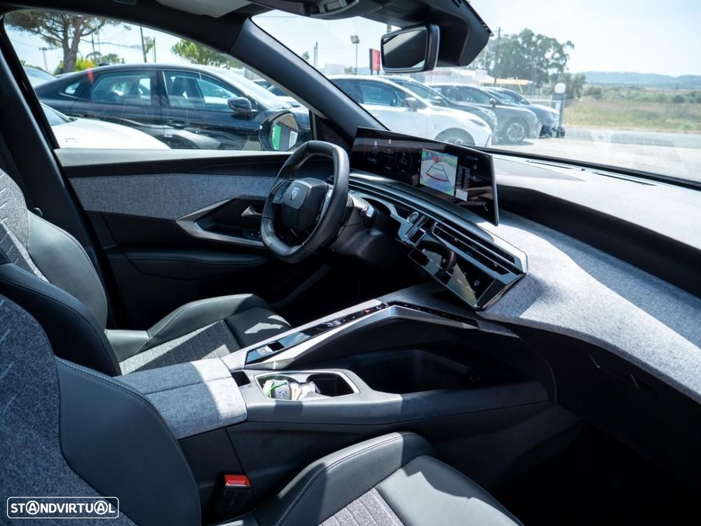 Peugeot E-5008 73 kWh Allure - 18