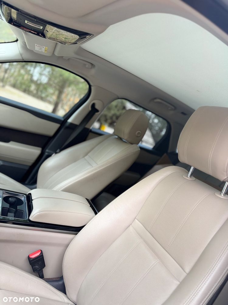 Land Rover Range Rover Velar - 15