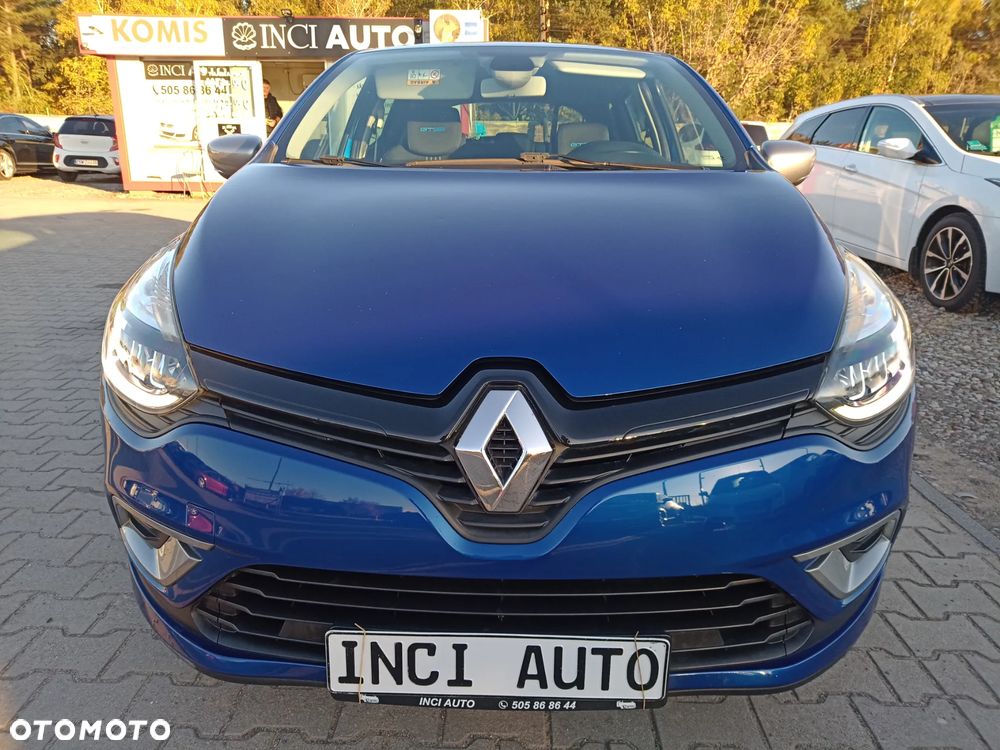Renault Clio - 5