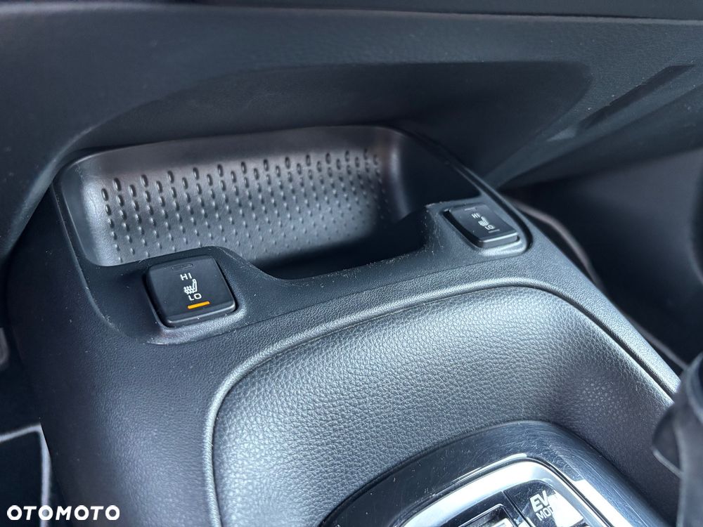 Toyota Corolla 1.8 Hybrid Comfort - 34