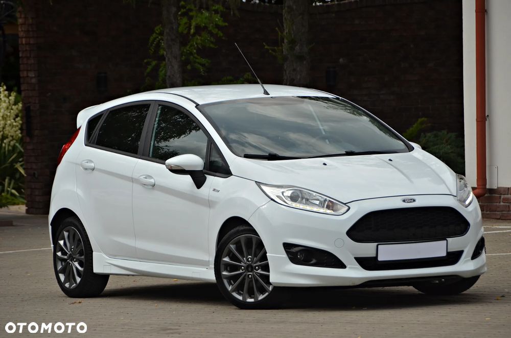 Ford Fiesta 1.5 TDCi ST&St Titanium - 1