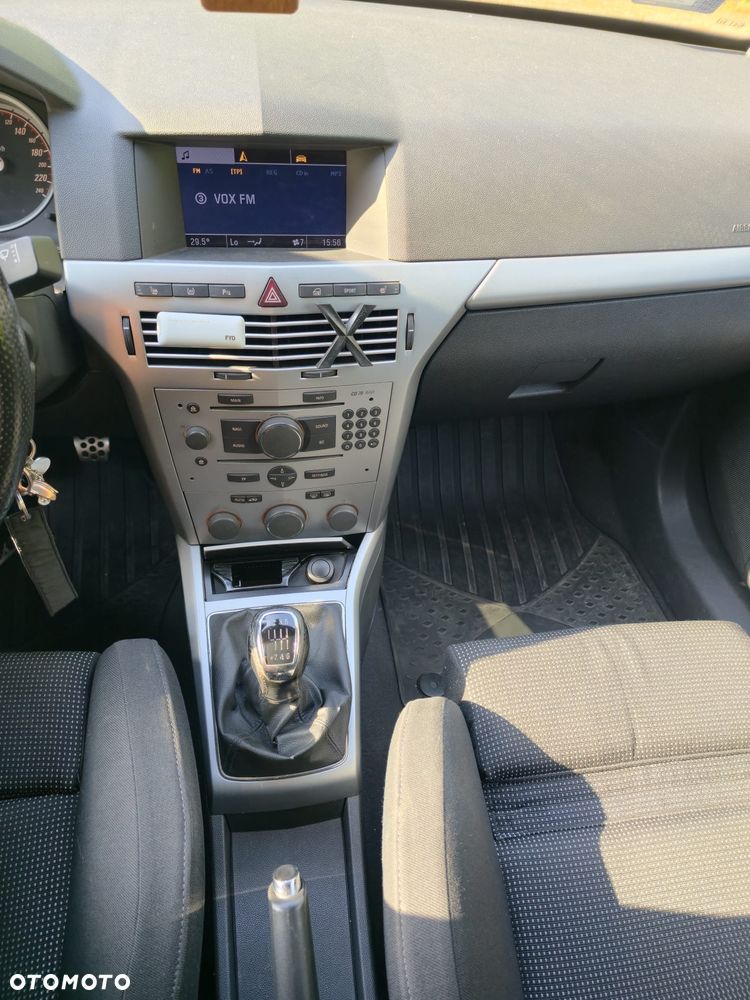 Opel Astra 1.9 CDTI Sport - 13