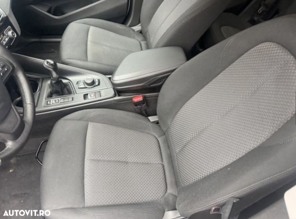 BMW X1 sDrive18i - 5