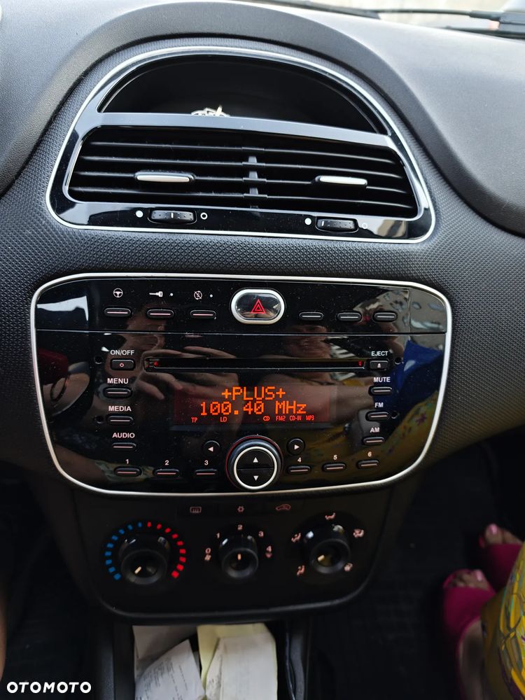 Fiat Punto 1.4 Easy S&S - 13