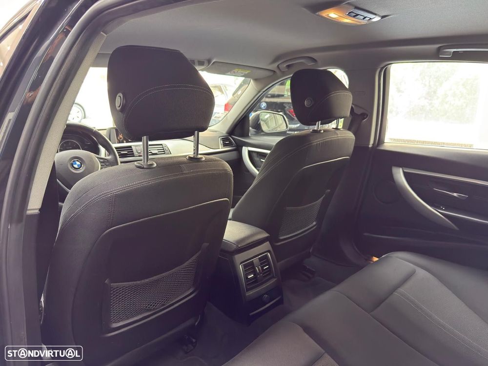 BMW 318 d Line Sport Auto - 13