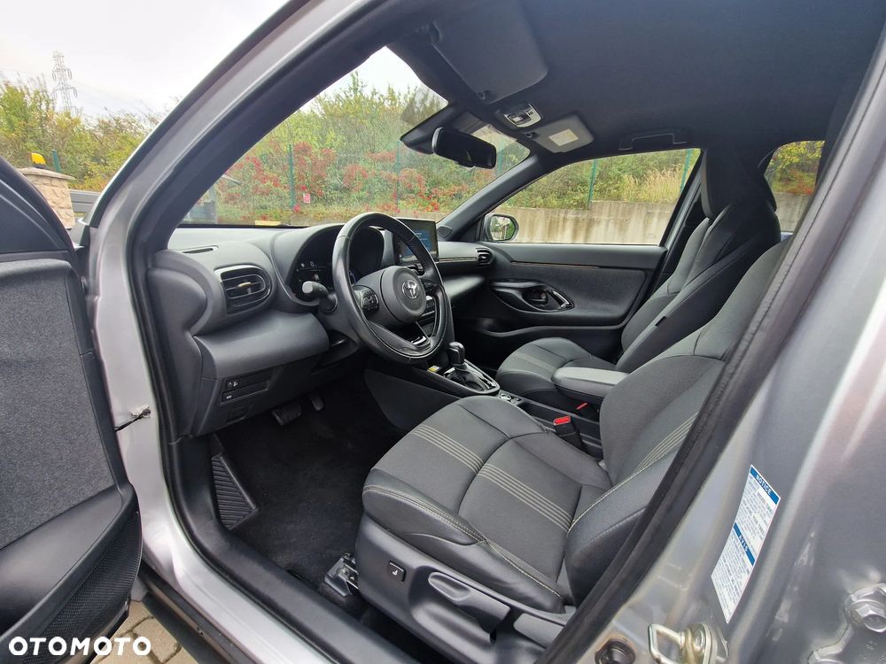 Toyota Yaris Cross Hybrid 1.5 Adventure 4x4 - 28