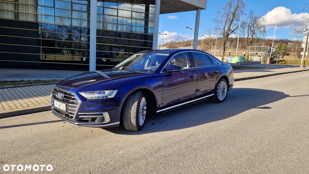 Audi A8 - 10