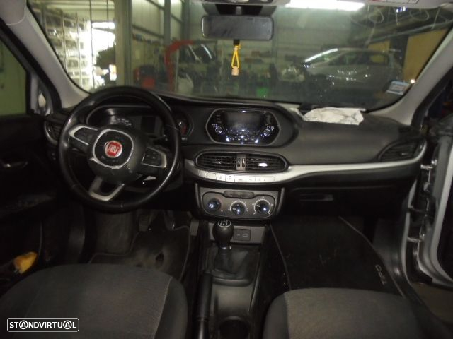 Carro MOT: 55283775 FIAT TIPO 2019 1.3D 95CV 5P CINZA DIESEL - 8