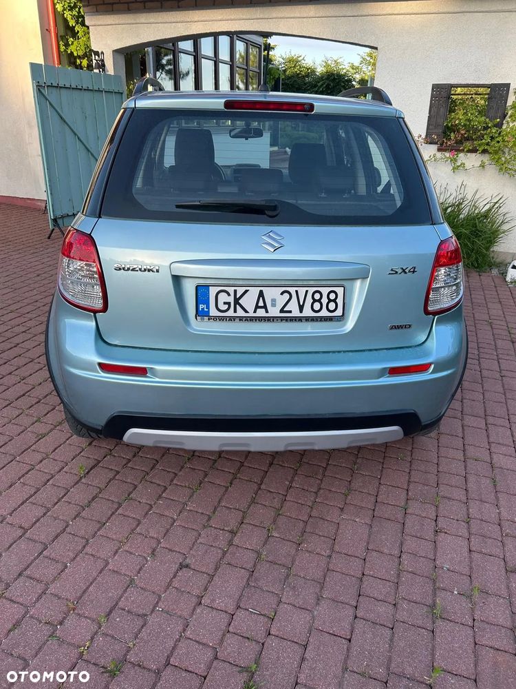 Suzuki SX4 - 3
